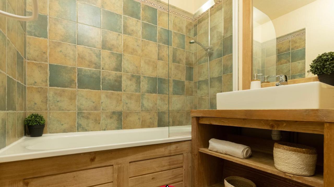 Appartements Avec Piscine Interieure Sauna Parking Etage 1 Au Centre Du Village Dans Residence Cami Real Saint-Lary-Soulan Exteriér fotografie