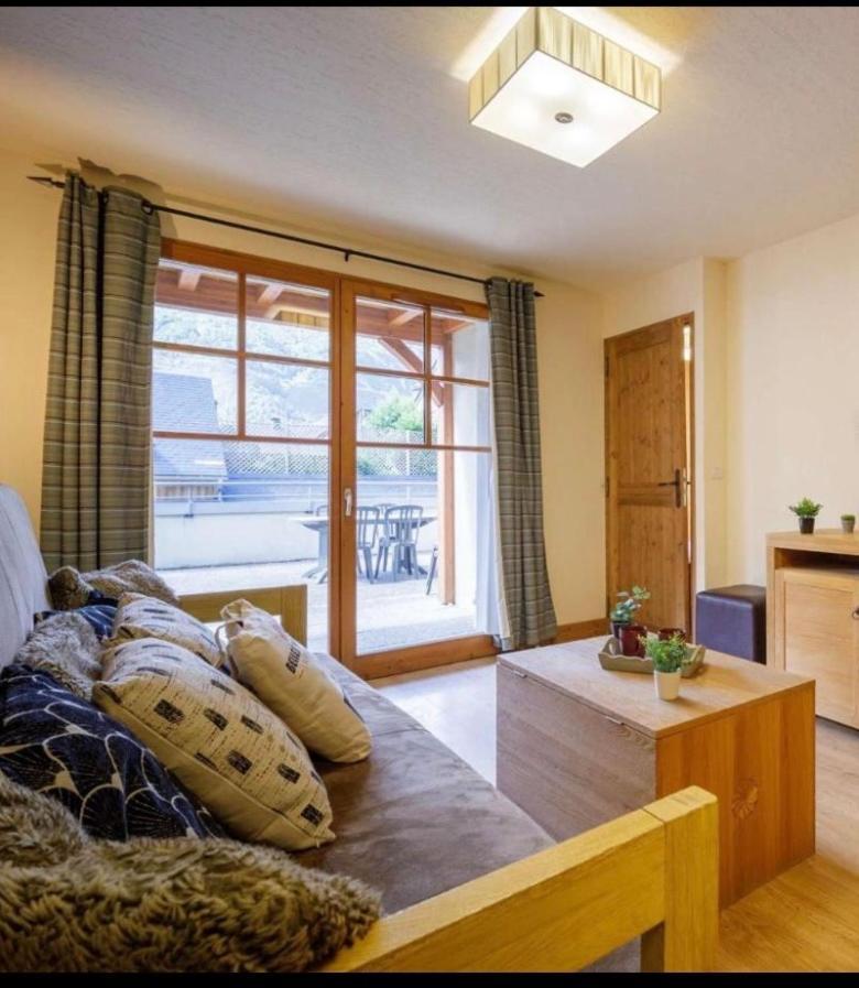 Appartements Avec Piscine Interieure Sauna Parking Etage 1 Au Centre Du Village Dans Residence Cami Real Saint-Lary-Soulan Exteriér fotografie