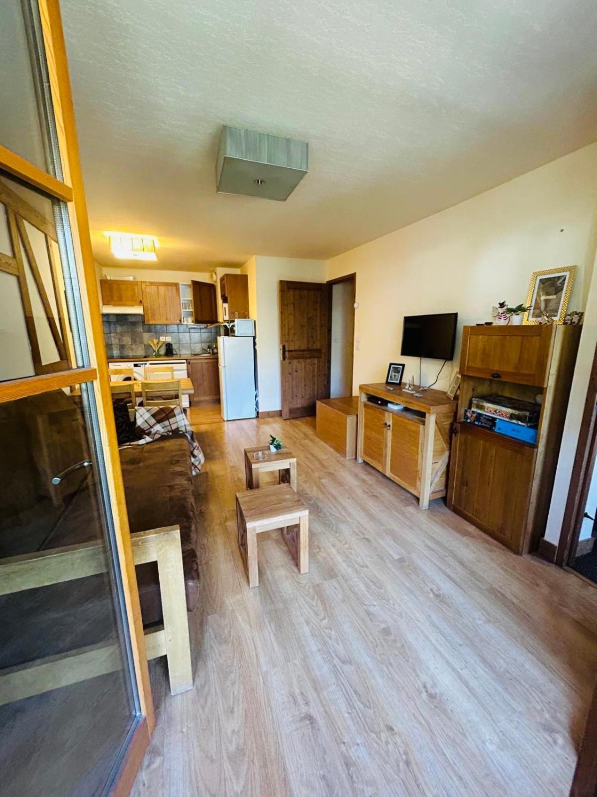 Appartements Avec Piscine Interieure Sauna Parking Etage 1 Au Centre Du Village Dans Residence Cami Real Saint-Lary-Soulan Exteriér fotografie
